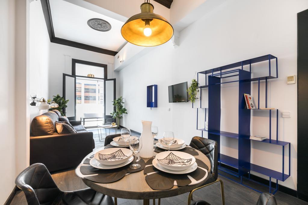Apartamento El Consell By The Streets Barcelona